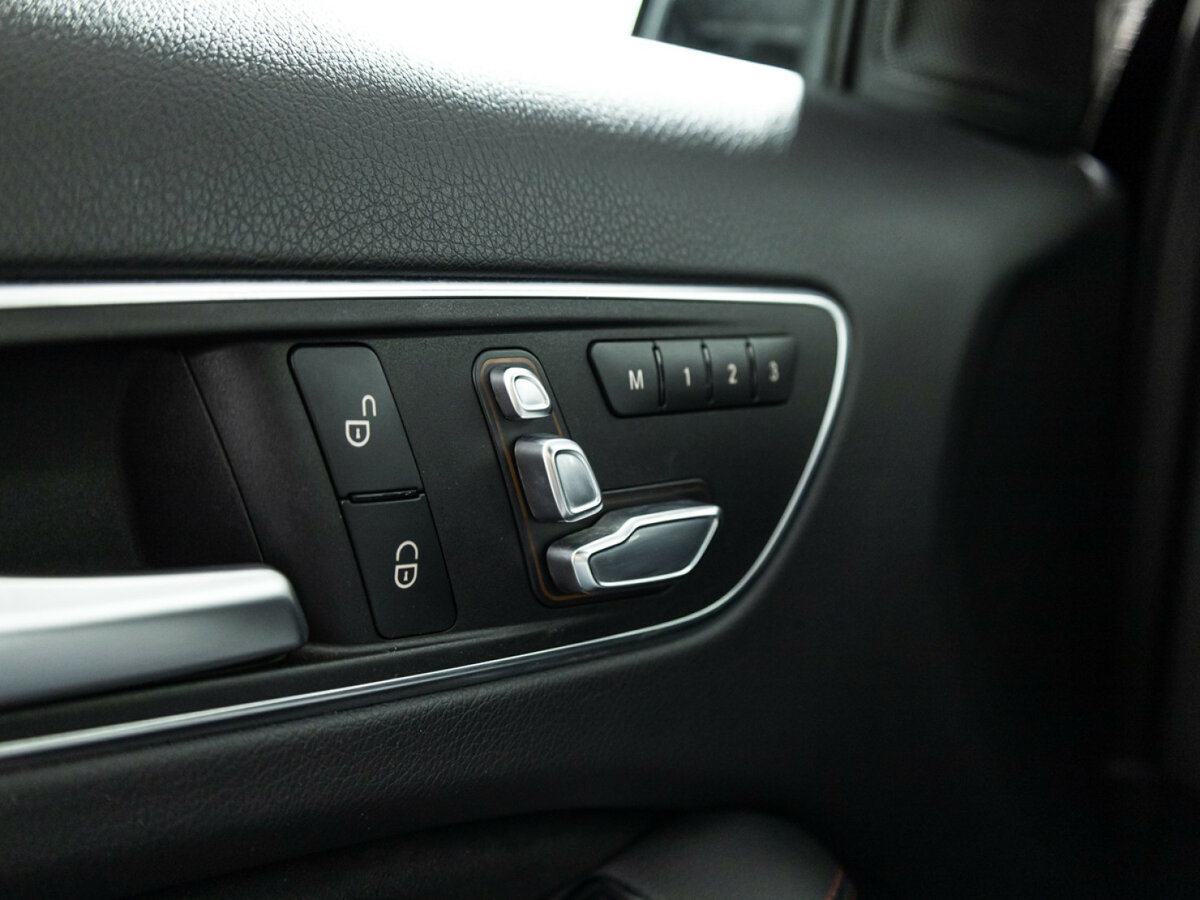 Mercedes-Benz A-Класс б/у, 2016, Роботизированная. Фото: #15