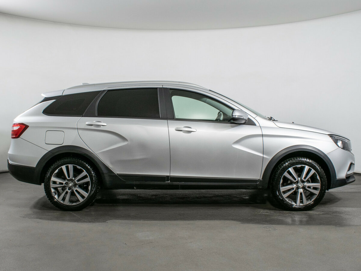 Lada (ВАЗ) Vesta б/у, 2021, Механическая. Фото: #3