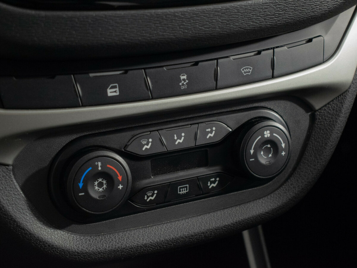 Lada (ВАЗ) Vesta б/у, 2021, Механическая. Фото: #14