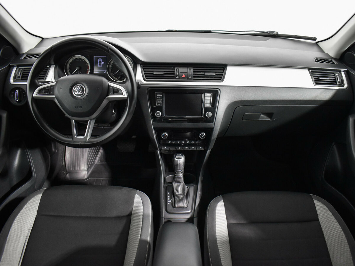 Skoda Rapid б/у, 2017, Роботизированная. Фото: #12