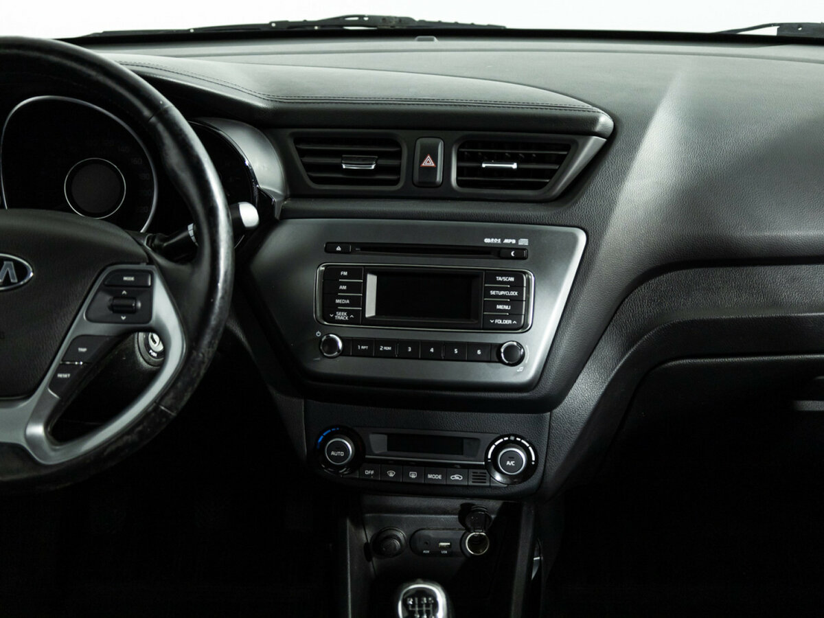 Киа Рио б/у, 2016, Механическая. Фото: #13