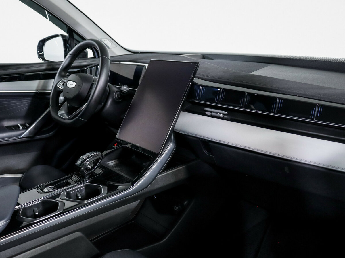 Geely Atlas б/у, 2023, Роботизированная. Фото: #8