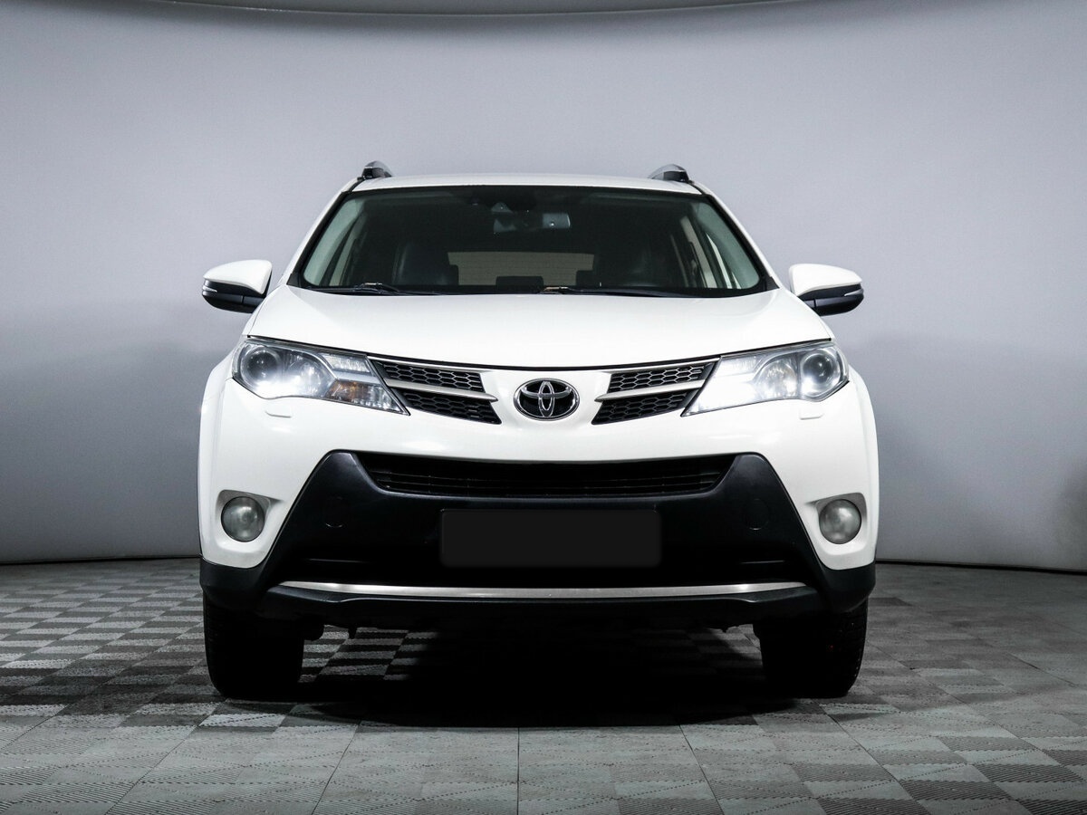 Toyota RAV4 б/у, 2013, Автоматическая. Фото: #1