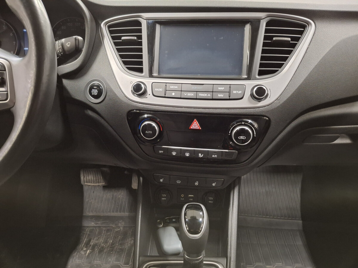 Hyundai Solaris б/у, 2017, Автоматическая. Фото: #14