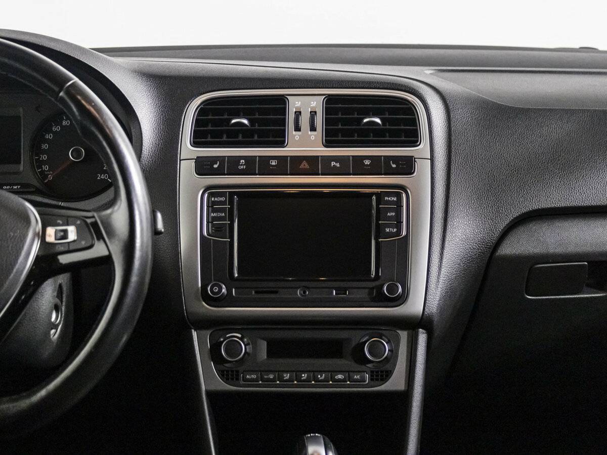 Volkswagen Polo б/у, 2018, Роботизированная. Фото: #15