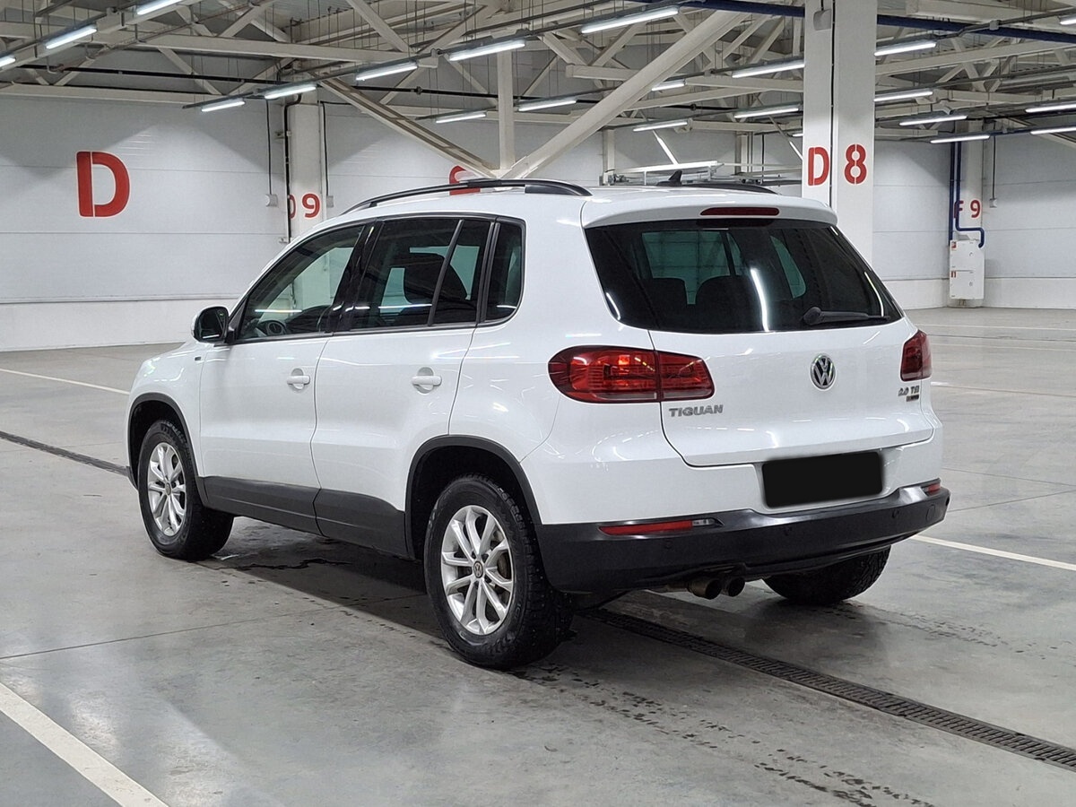 Volkswagen Tiguan б/у, 2016, Автоматическая. Фото: #6