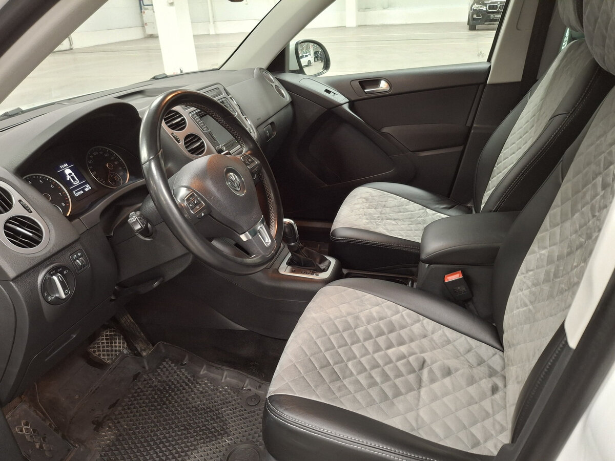 Volkswagen Tiguan б/у, 2016, Автоматическая. Фото: #15