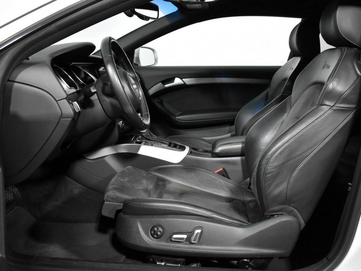 Audi A5 б/у, 2015, Роботизированная. Фото: #10