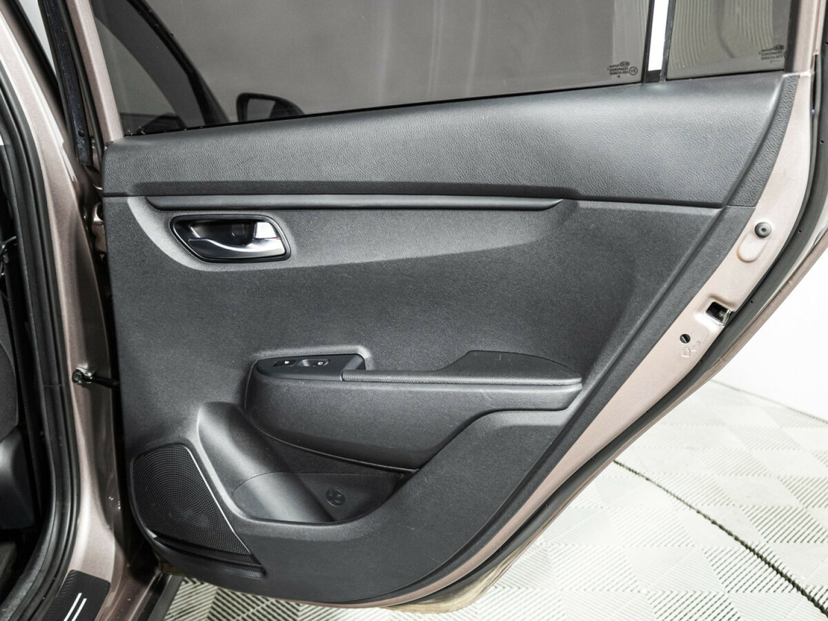 Kia Rio б/у, 2021, Автоматическая. Фото: #25