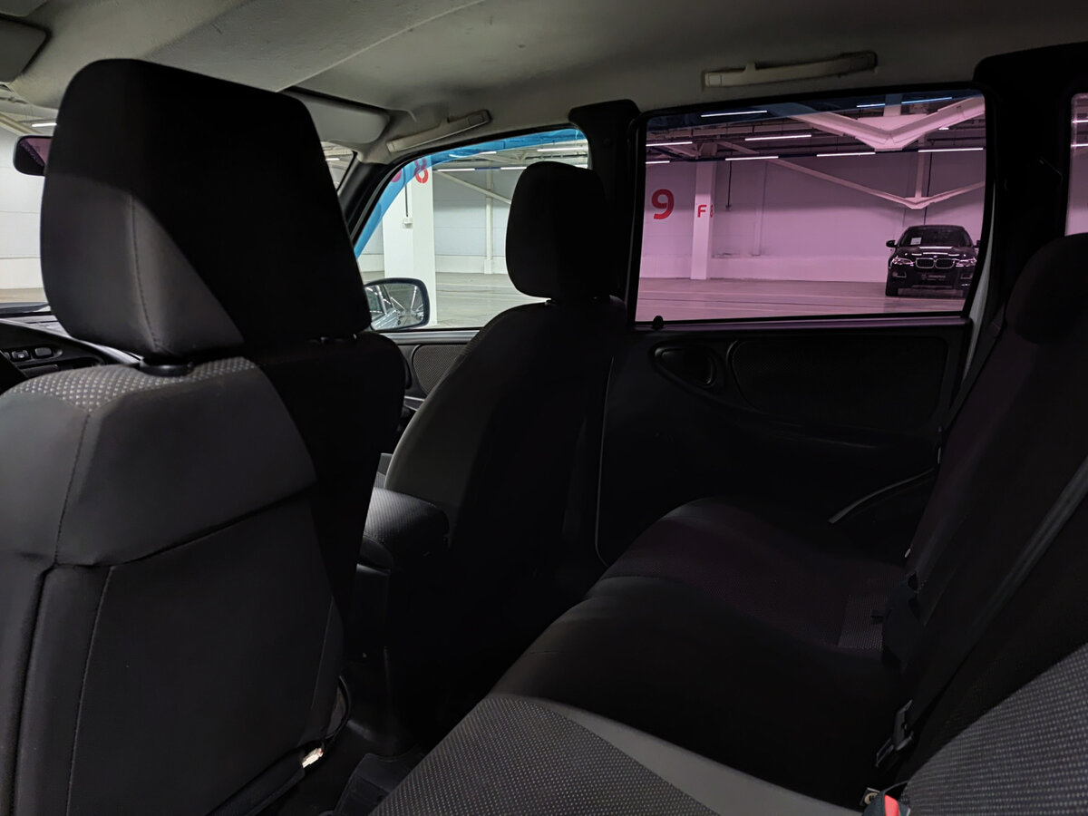 Chevrolet Niva б/у, 2017, Механическая. Фото: #11