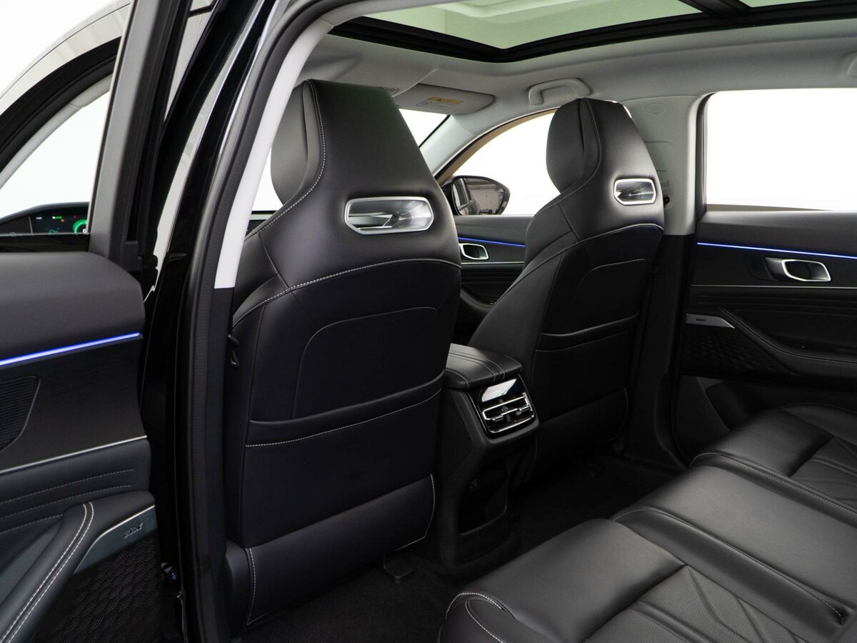 Changan UNI-K б/у, 2023, Автоматическая. Фото: #11