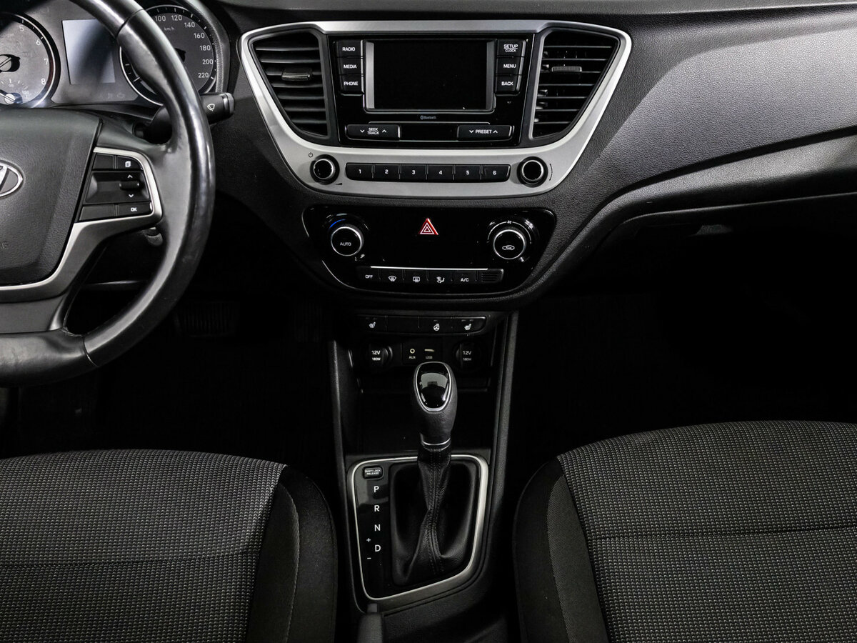 Hyundai Solaris б/у, 2017, Автоматическая. Фото: #9