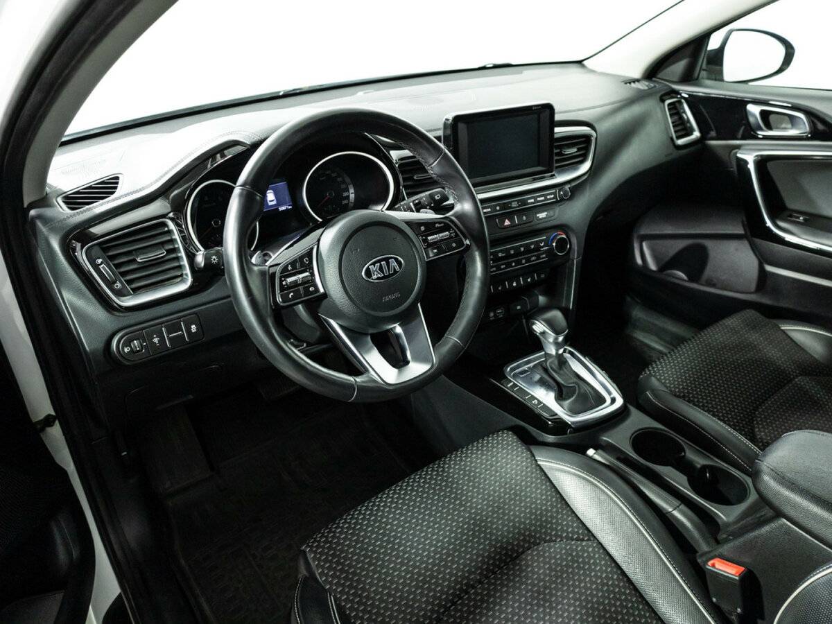 Kia Ceed б/у, 2019, Роботизированная. Фото: #10