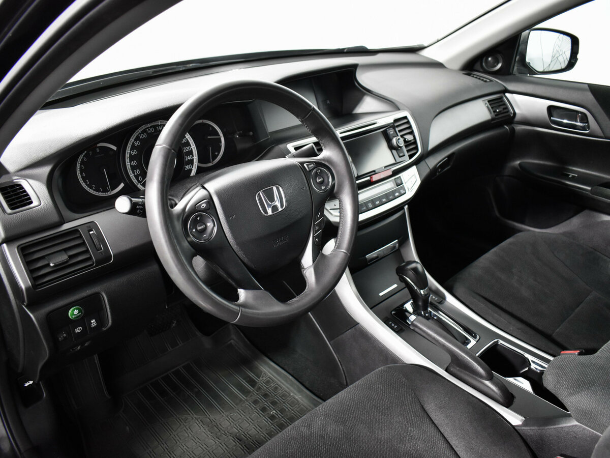 Хонда Аккорд б/у, 2013, Автоматическая. Фото: #7