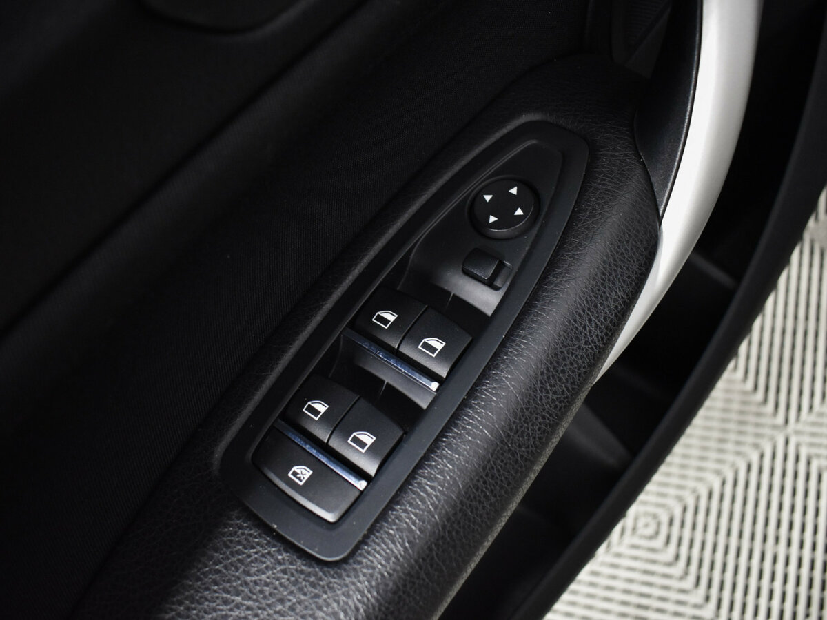 BMW 1 серии б/у, 2017, Автоматическая. Фото: #14