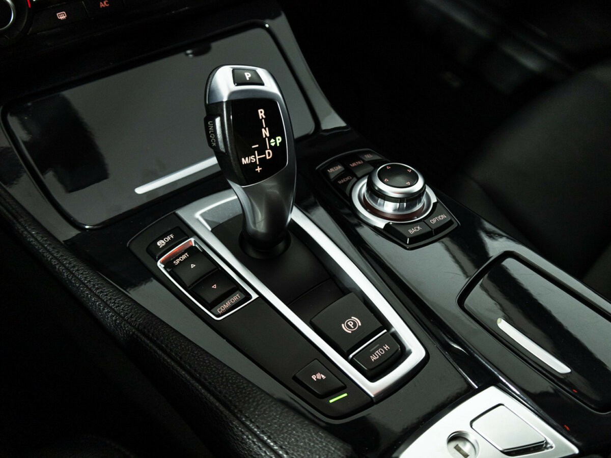 BMW 5 серии б/у, 2016, Автоматическая. Фото: #16