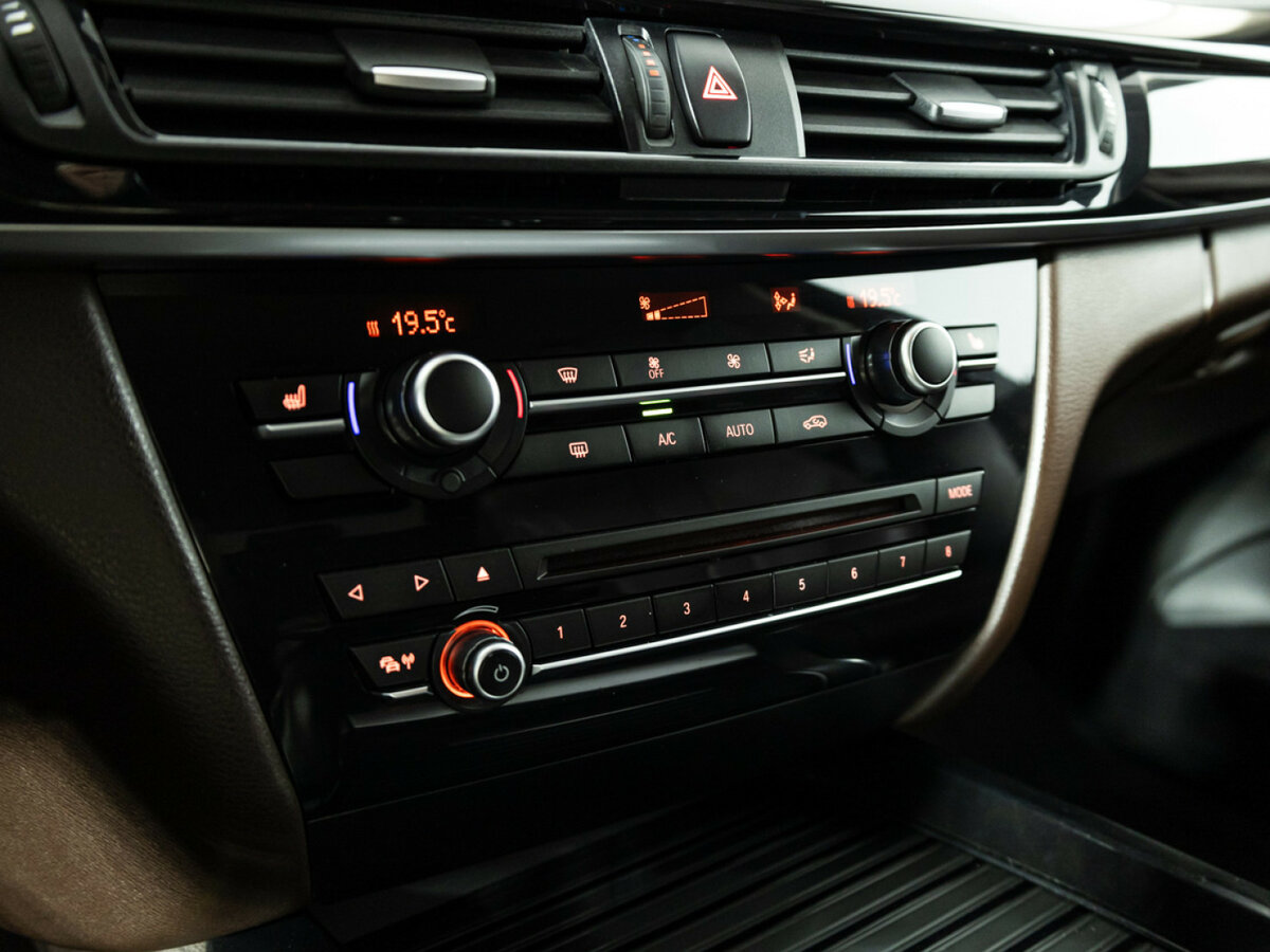 BMW X5 б/у, 2015, Автоматическая. Фото: #18