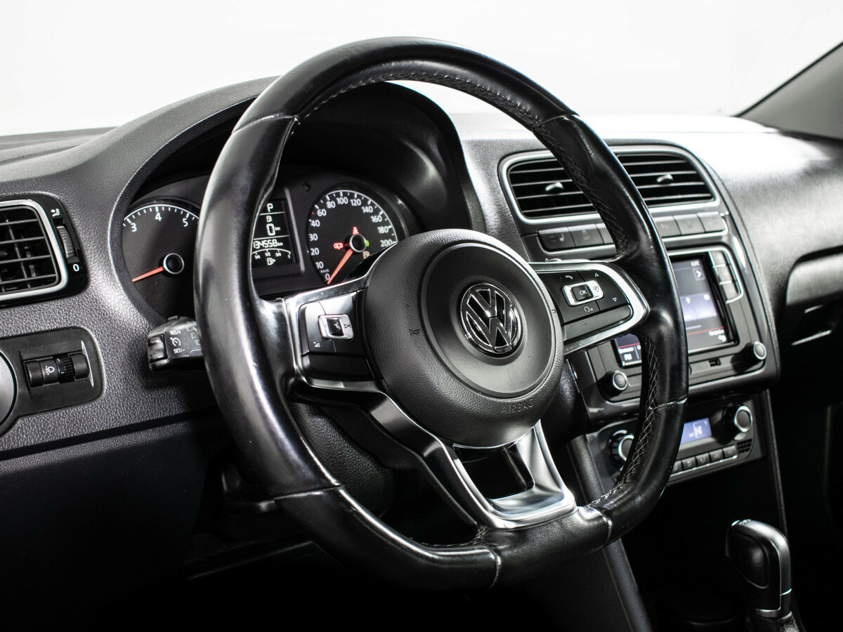 Volkswagen Polo б/у, 2018, Роботизированная. Фото: #12