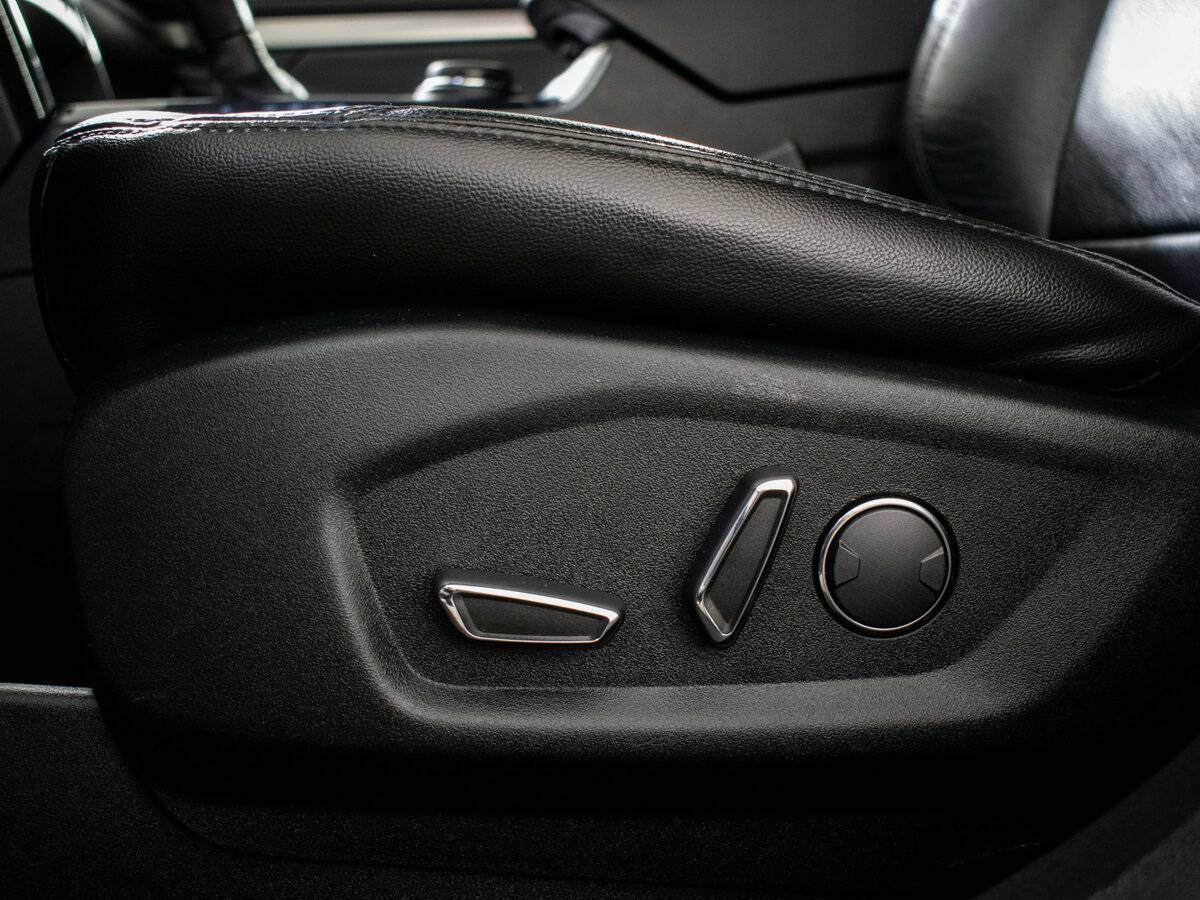 Ford Explorer б/у, 2018, Автоматическая. Фото: #17