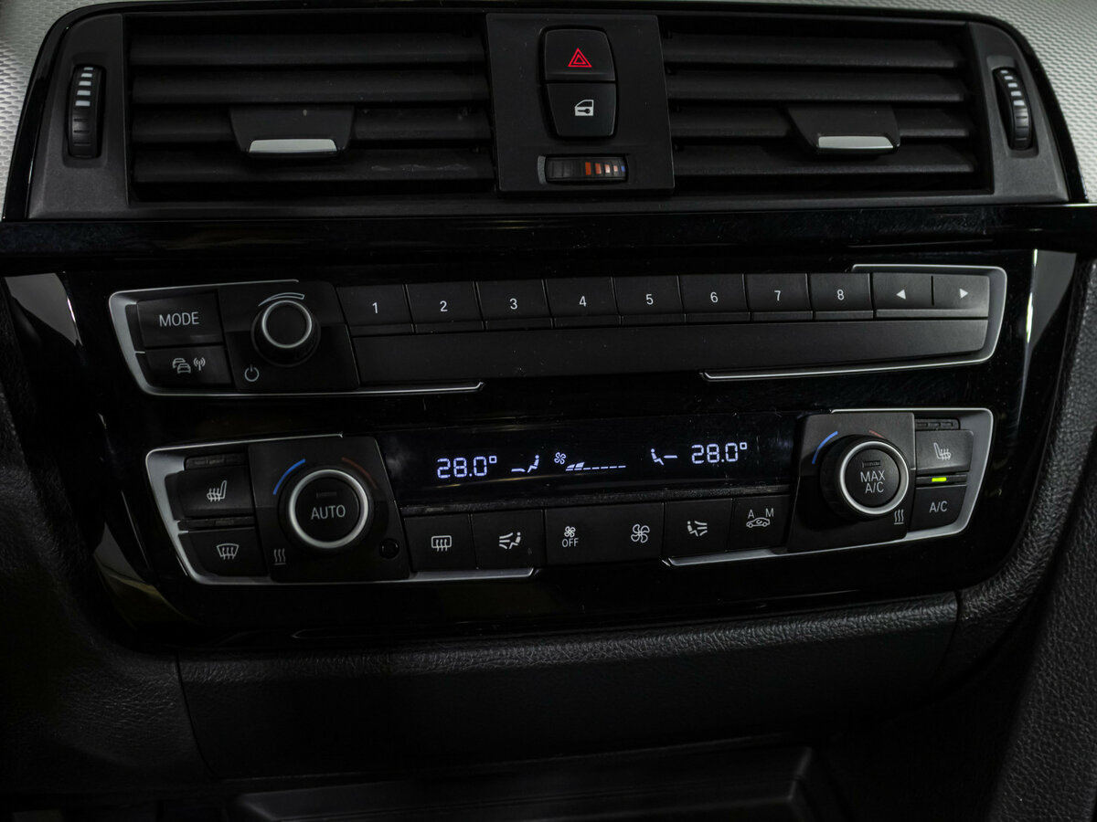 BMW 3 серии б/у, 2018, Автоматическая. Фото: #13