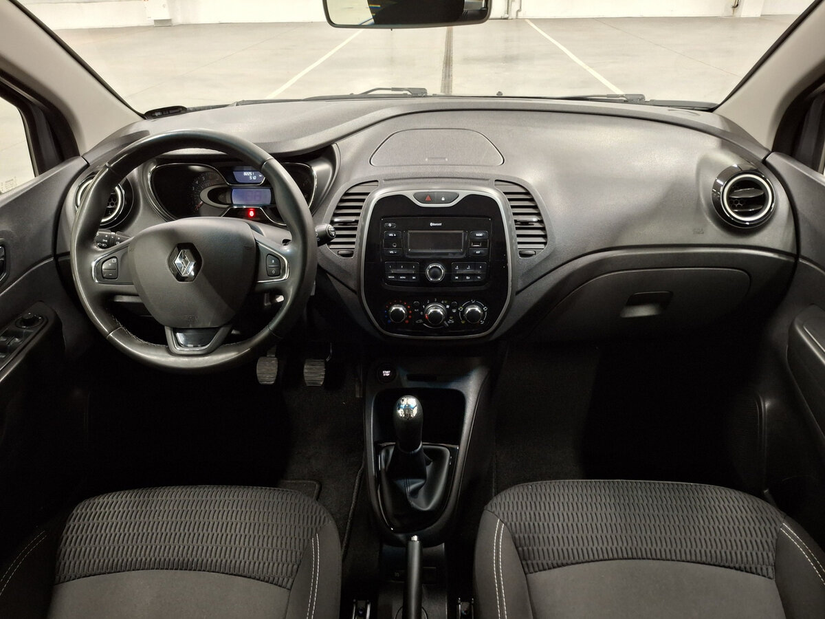 Renault Kaptur б/у, 2018, Механическая. Фото: #13
