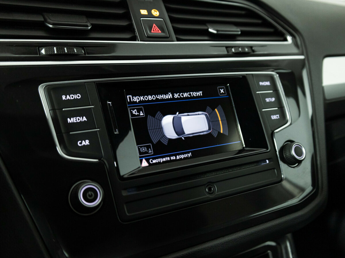 Volkswagen Tiguan б/у, 2017, Роботизированная. Фото: #12