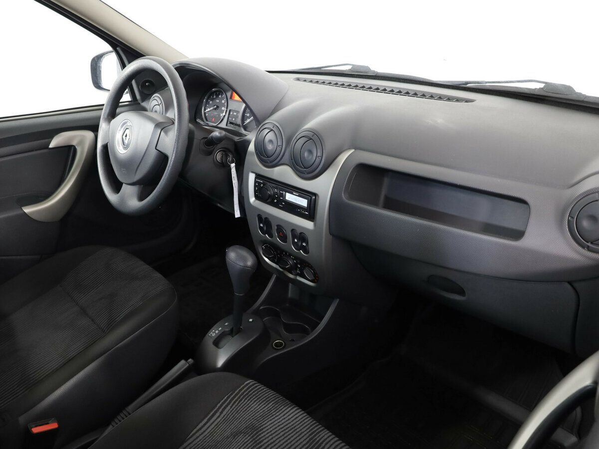 Renault Logan б/у, 2015, Автоматическая. Фото: #14