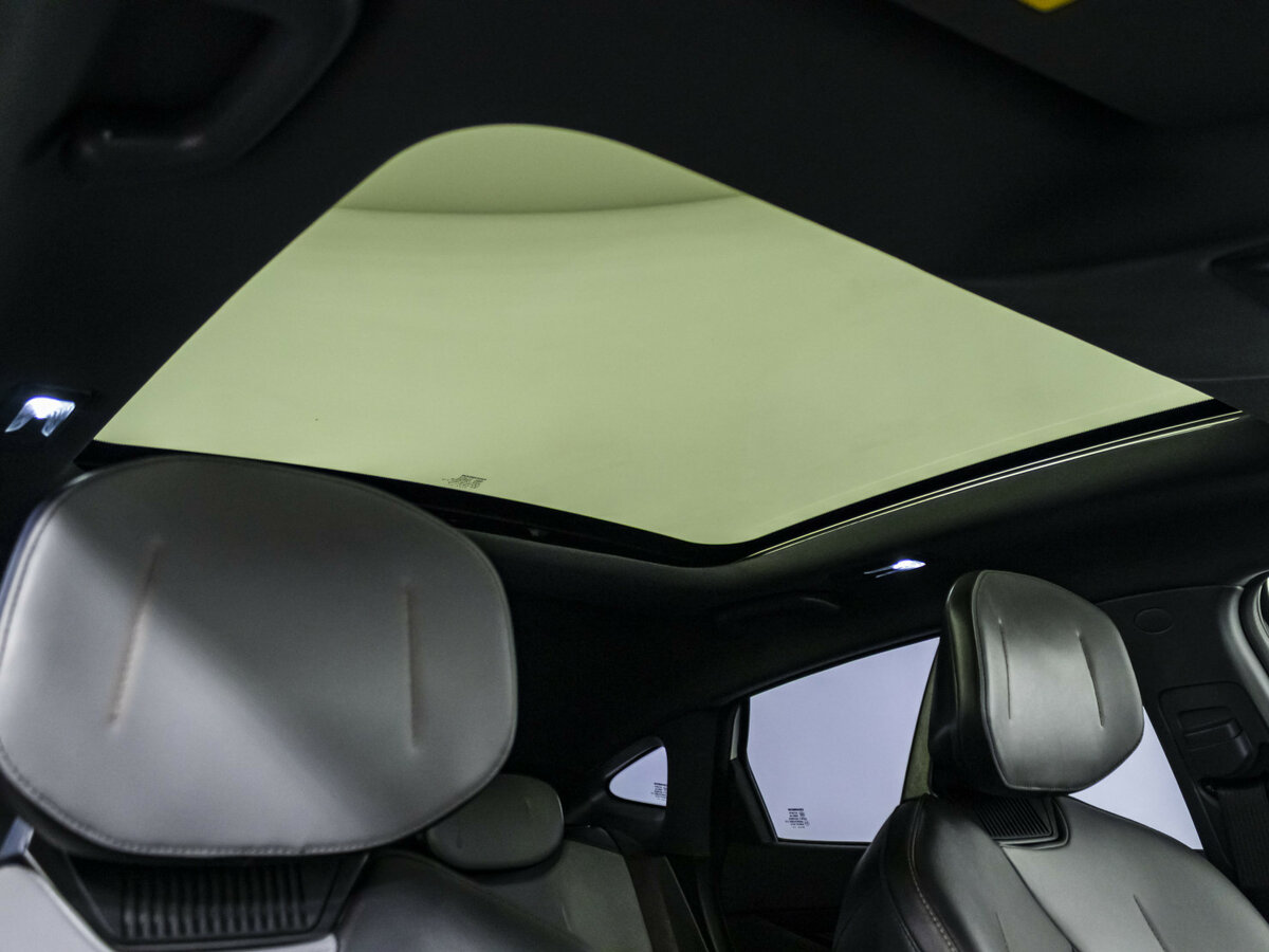 Changan UNI-V б/у, 2023, Роботизированная. Фото: #17