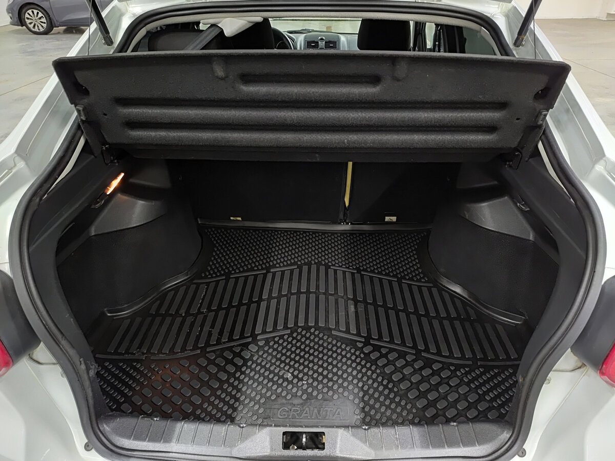 Lada (ВАЗ) Granta б/у, 2023, Механическая. Фото: #9
