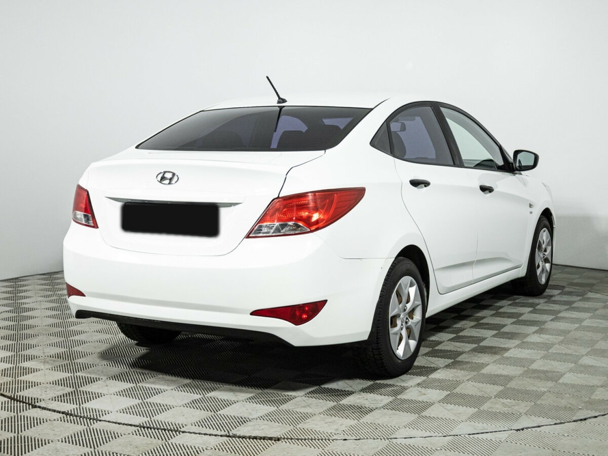 Hyundai Solaris б/у, 2015, Механическая. Фото: #4