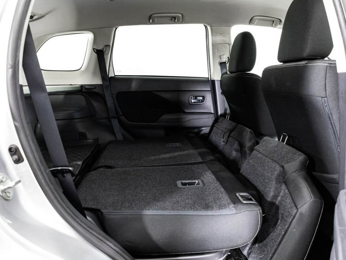 Mitsubishi Outlander б/у, 2018, Вариатор. Фото: #15