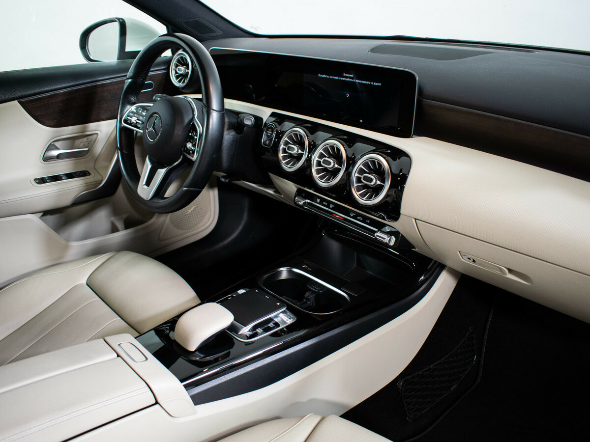 Mercedes-Benz A-Класс б/у, 2018, Роботизированная. Фото: #7