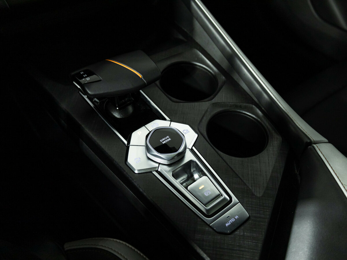 Changan UNI-V б/у, 2024, Роботизированная. Фото: #15