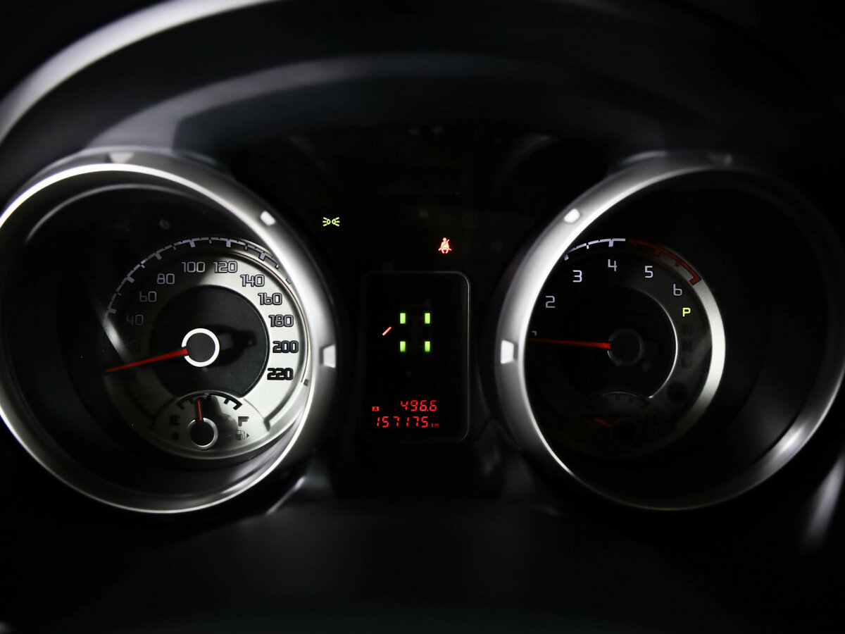 Mitsubishi Pajero б/у, 2015, Автоматическая. Фото: #10