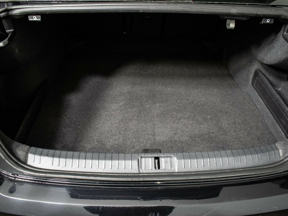 Volkswagen Passat б/у, 2017, Роботизированная. Фото: #8