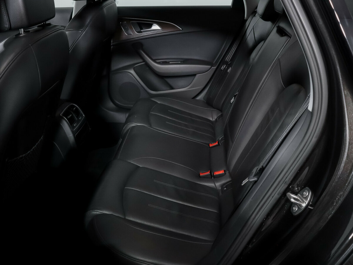 Audi A6 б/у, 2015, Роботизированная. Фото: #9