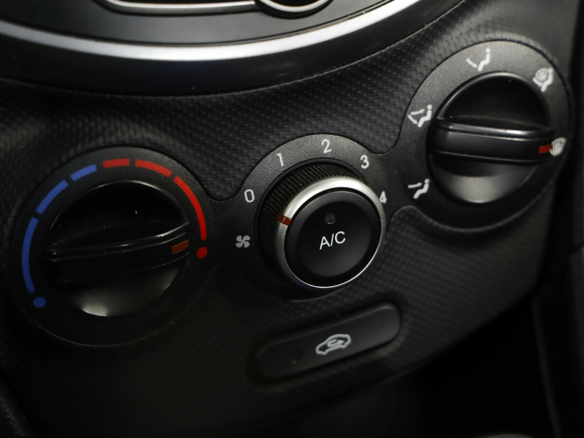 Hyundai Solaris б/у, 2016, Автоматическая. Фото: #13