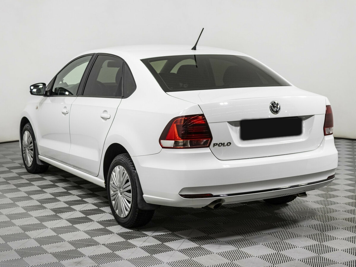 Volkswagen Polo б/у, 2016, Автоматическая. Фото: #6