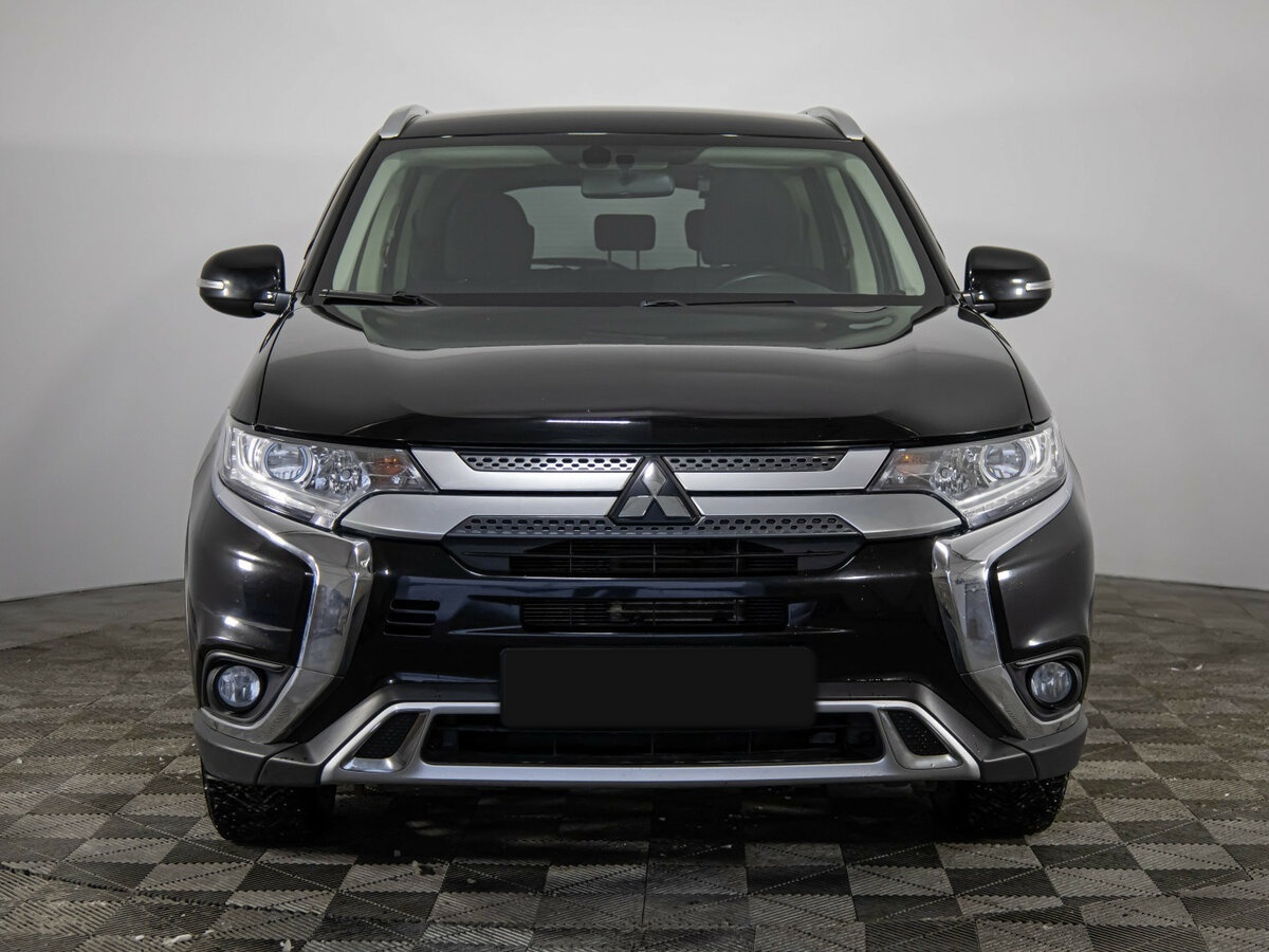Mitsubishi Outlander б/у, 2020, Вариатор. Фото: #1