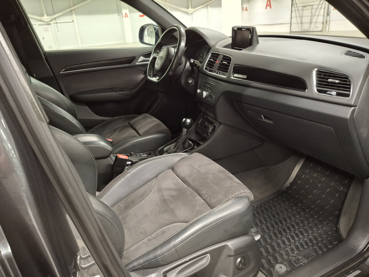 Audi Q3 б/у, 2017, Роботизированная. Фото: #10