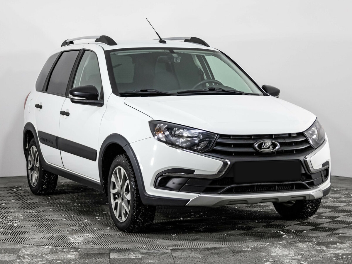 Lada (ВАЗ) Granta б/у, 2023, Механическая. Фото: #2