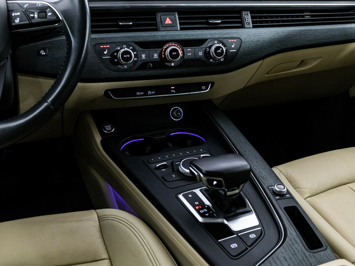 Audi A4 б/у, 2017, Роботизированная. Фото: #10