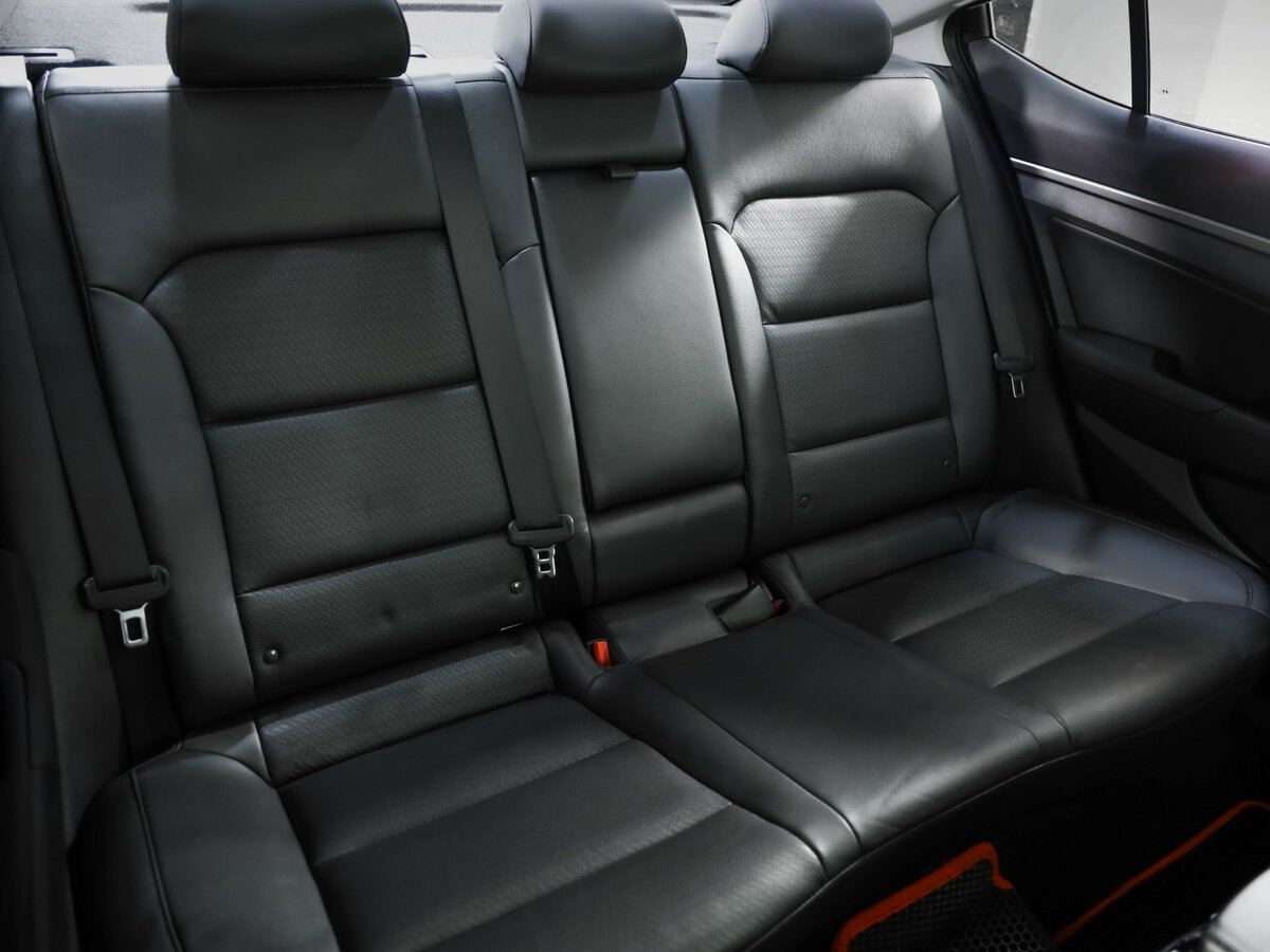 Hyundai Elantra б/у, 2016, Автоматическая. Фото: #19