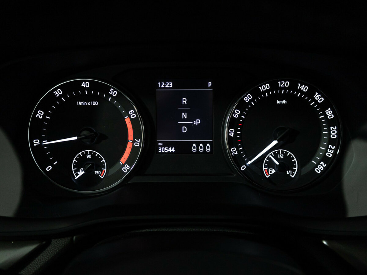 Skoda Octavia б/у, 2021, Автоматическая. Фото: #9