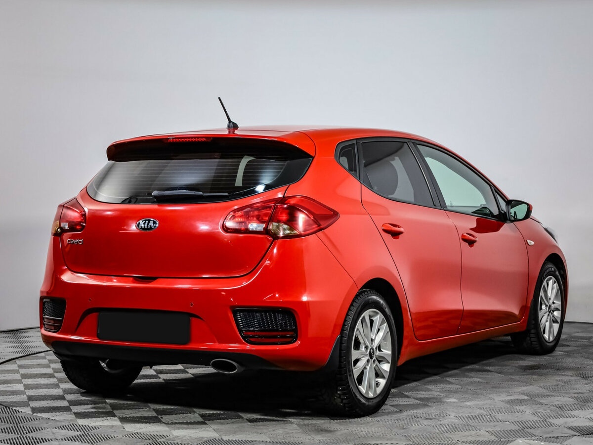 Kia Ceed б/у, 2016, Автоматическая. Фото: #3