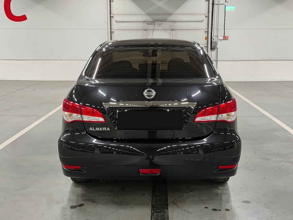 Nissan Almera б/у, 2015, Механическая. Фото: #5