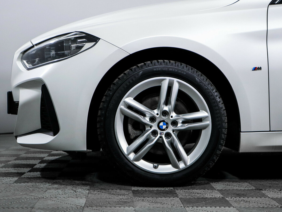 BMW 1 серии б/у, 2020, Роботизированная. Фото: #12