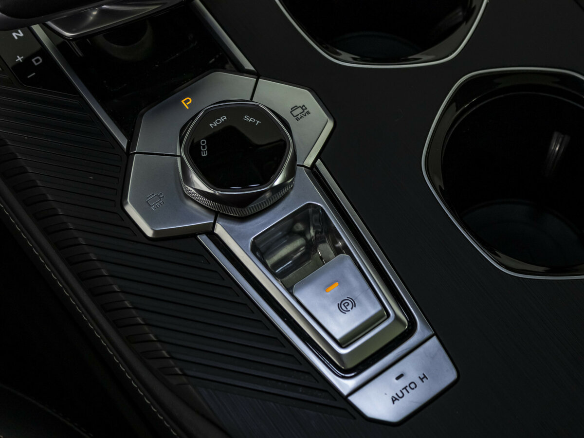 Changan UNI-K б/у, 2023, Автоматическая. Фото: #13