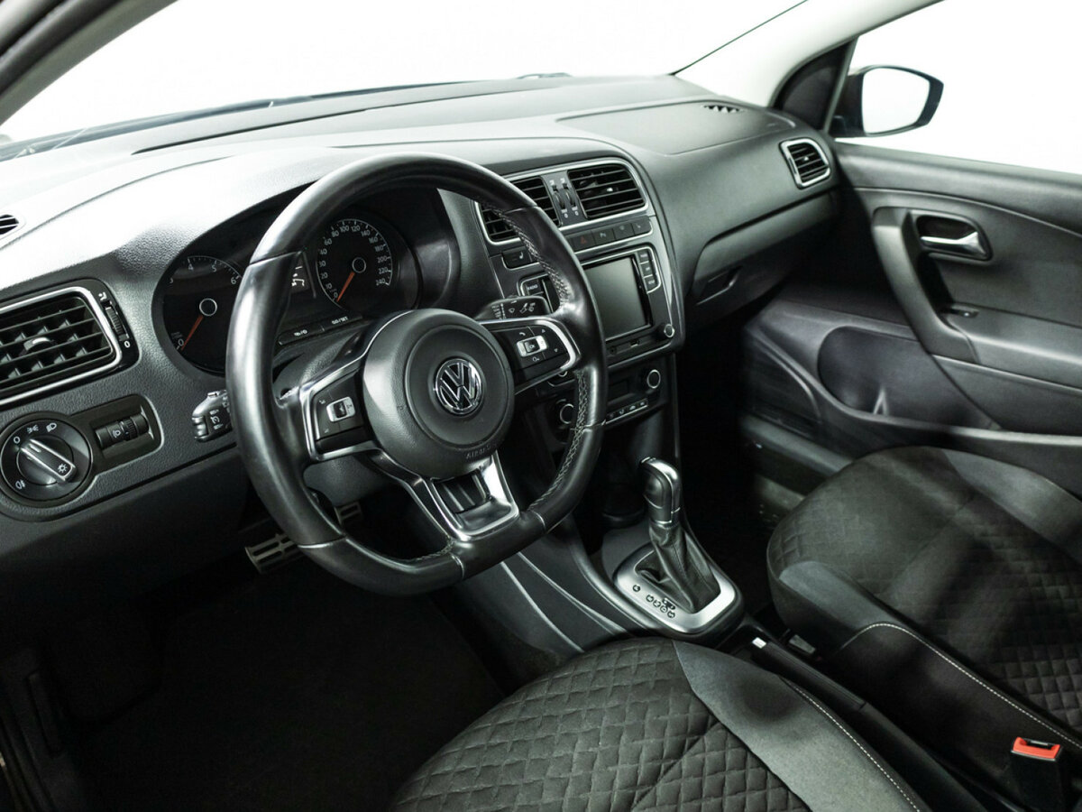 Volkswagen Polo б/у, 2018, Роботизированная. Фото: #10