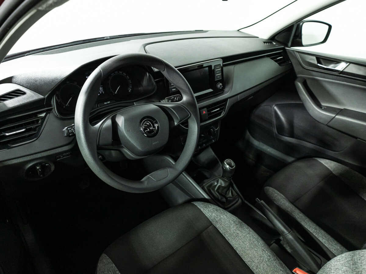 Skoda Rapid б/у, 2020, Механическая. Фото: #9